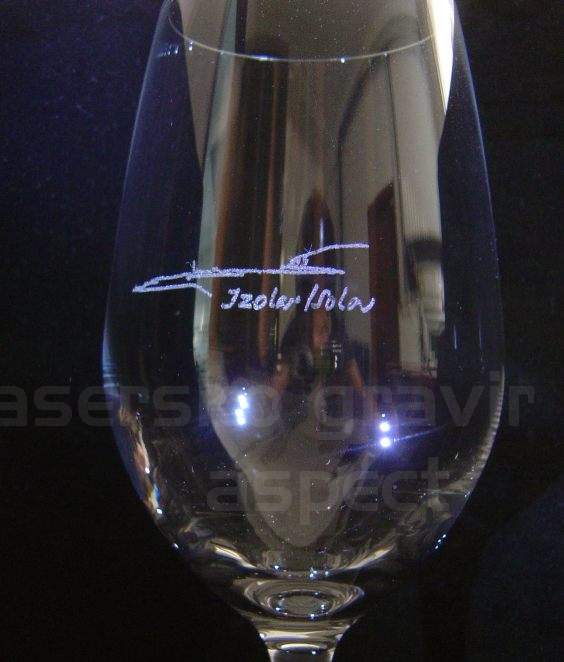 graviranje na kozarec.jpg